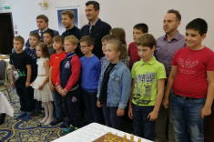 В выходной день на Высшей лиге чемпионате России прошел сеанс с участием именитых гроссмейстеров