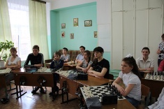 В Оренбургской области запустили проект «Шахматы в детские дома»