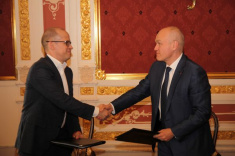 Head of Udmurtia Aleksandr Brechalov and RCF President Andrey Filatov Sign Cooperation Agreement