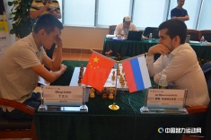 Ян Непомнящий стартовал с победы на супертурнире в Даньчжоу