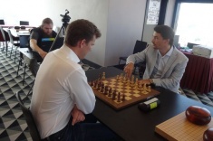 Morozevich Beats Hillarp Persson In Chess And Go Match