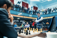 Ian Nepomniachtchi Takes Sole Lead at FIDE Candidates