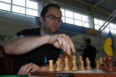 Павел Эльянов вырвался в лидеры турнира в Пойковском