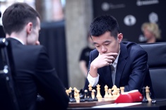 Ding Liren and Hou Yifan Lead Moscow FIDE Grand Prix Leg 