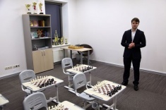 Vladimir Fedoseev Opens Chess Centre in Zhukovka 