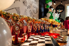 Юные шахматисты приглашаются на Новогодний Кубок Анатолия Карпова