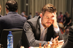 Magnus Carlsen Strengthens Positions at GRENKE Chess Classic