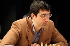 Крамник и Пономарев - во главе турнирной таблицы