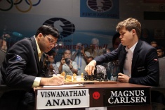 Магнус Карлсен выигрывает вторую партию подряд