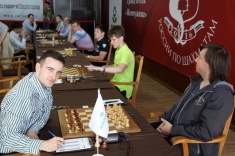 Moscow Clubs Leading Both Team Championships