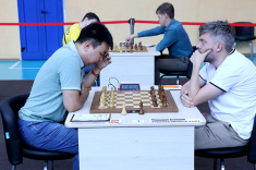 Sanan Sjugirov Becomes Sole Leader of Russian Championship Higher League