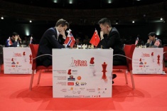 Магнус Карлсен побеждает Вэй И во втором туре финала Chess Masters в Бильбао