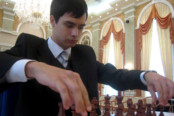 Чемпион Москвы 2012 года Иван Попов (фото сайта www.chesspro.ru)