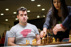 Ян Непомнящий идет на втором месте в группе на чемпионате мира по шахматам Фишера