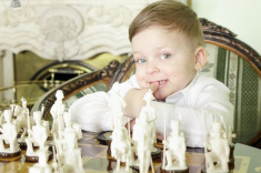 Юные шахматисты приглашаются на вторую Детскую премию Анатолия Карпова