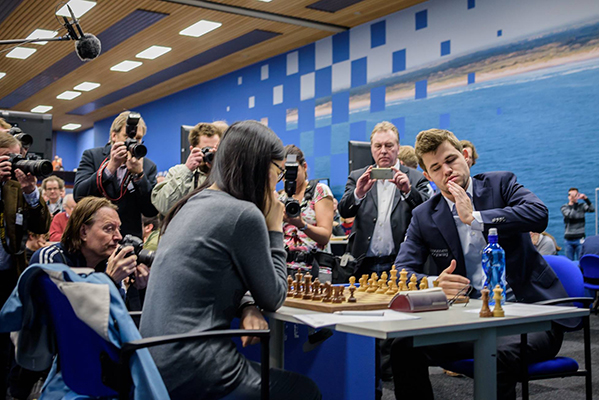 Магнус Карлсен увеличивает отрыв (фото А. Л'Ами)