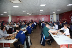 Mednyi Vsadnik and Moscow Chess Team Lead Russian Team Championships  