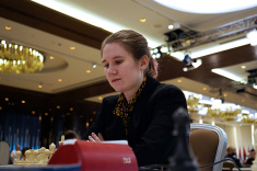 Aleksandra Goryachkina and Polina Shuvalova Advance to FIDE Women’s World Cup Quarterfinals