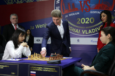 Ju Wenjun Wins Game 9 of FIDE Women's World Championship Match