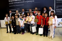 Аркадий Дворкович наградил призеров детского Турнира чемпионов