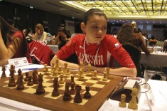Четыре шахматистки идут без потерь на женском чемпионате Европы