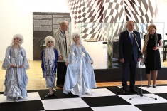 В Музее декоративно-прикладного и народного искусства открылась выставка "Ход конем" 