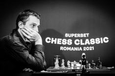 Александр Грищук и Шахрияр Мамедьяров лидируют на турнире Superbet Chess Classic