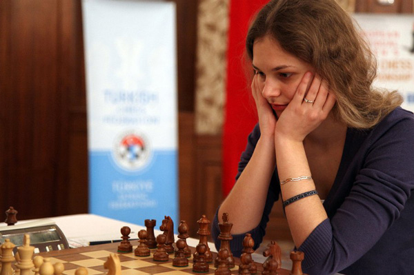 Анна Музычук близка к победе в чемпионате Европы среди женщин (Фото Анастасии Карлович) 