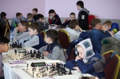 На детском первенстве России в Лоо сыграны партии третьего тура