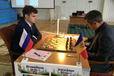 Максим Матлаков настиг лидеров на турнире в Пойковском