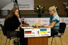 Анна Ушенина победила Антуанету Стефанову в третьей партии финала