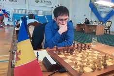 Dmitry Jakovenko Takes the Lead in Poikovsky 