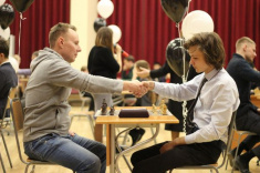 Юные сахалинские шахматисты выиграли матч у сотрудников нефтегазовых компаний