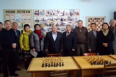 В Калмыкии прошла акция "Шахматы в детские дома"