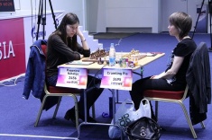The Women's World Championship Semifinals started