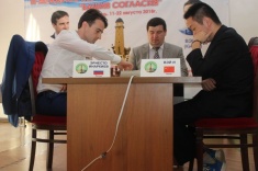 Ernesto Inarkiev and Wei Yi Start Rapid Part of Their Match