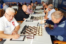 Three Participants Lead Russian Senior Championship 