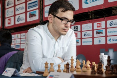 Гроссмейстер Давид Паравян провел сеанс одновременной игры для шахматистов Орска