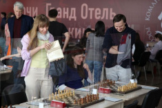 Yugra and Southern Ural Take Lead at Russian Women's Team Championship 
