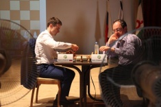 Борис Гельфанд выиграл тринадцатую партию матча у Эрнесто Инаркиева