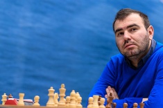 Shakhriyar Mamedyarov Takes the Lead in Wijk aan Zee 