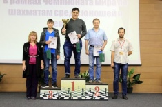 Maksim Samkov Wins Blitz Tournament in Khanty-Mansiysk