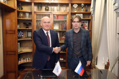 Андрей Филатов и Арсений Нестеров подписали соглашение о совместной деятельности