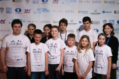 Российские школьники победили в товарищеском матче сверстников из Франции