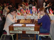 Чмилите и Хотенашвили лидируют на чемпионате Европы среди женщин