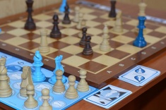 В екатеринбургском ШК "Этюд" начали осваивать "капельные шахматы"