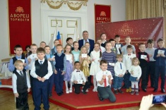 Юные шахматисты Томска получили зачетные книжки в торжественной обстановке