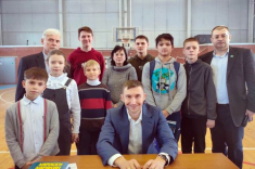 Гроссмейстер Сергей Карякин посетил Кировскую область