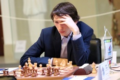 Григорий Опарин догоняет лидеров на Суперфинале