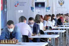 Eight Players Lead Russian Championship Higher League